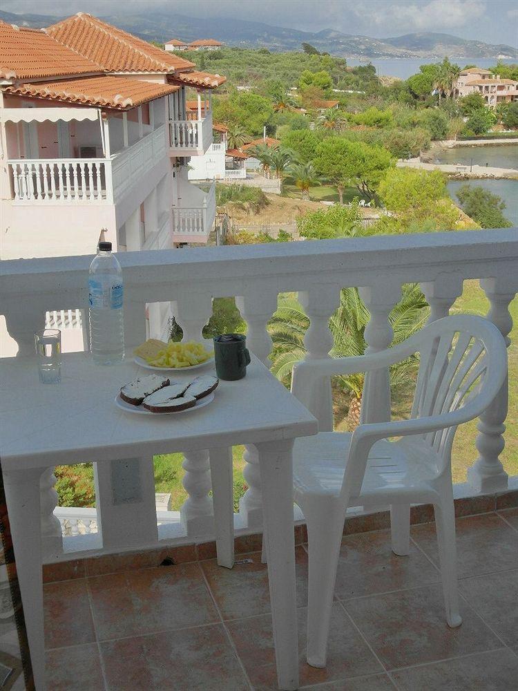 Clear Horizon Aparthotel Amoudi Exterior foto